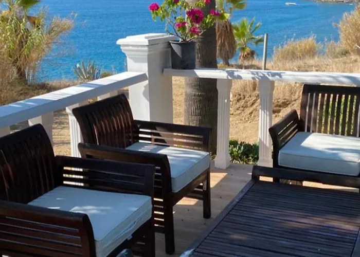 Villa mit Strandblick